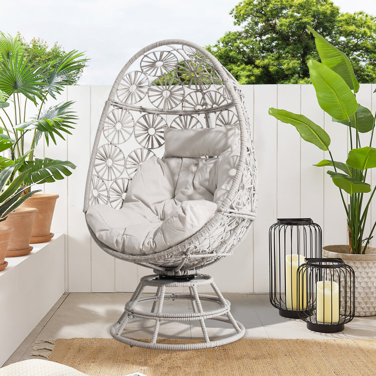 Teardrop patio clearance chair with cushions